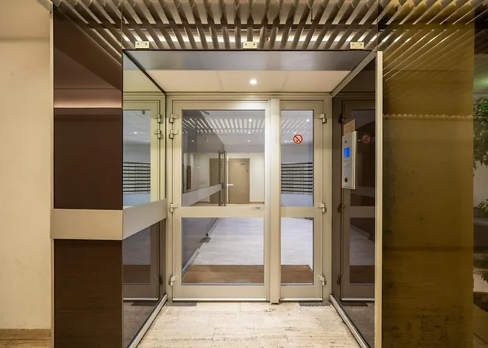 Apartmán Le Du Palais - Centre Gare Congres - 2 Pers *