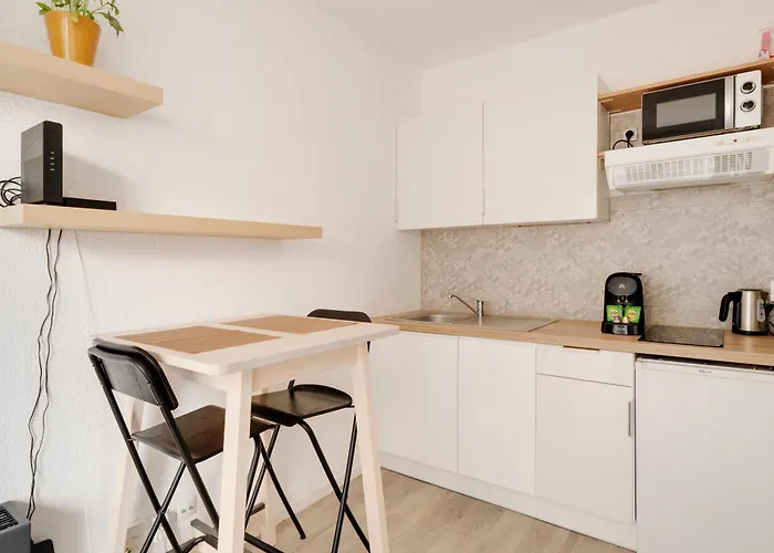 Le Du Palais - Centre Gare Congres - 2 Pers Apartmán *